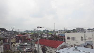 地形がやや高台になっているため、眺めも良好。天気が良ければ富士山が見える