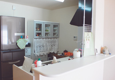 会話をしながら料理ができる対面式のキッチンはお2人のお気に入り