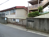 横浜市立田奈中学校630m徒歩8分