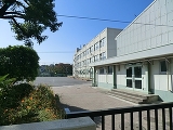横浜市立もえぎ野小学校190m徒歩3分